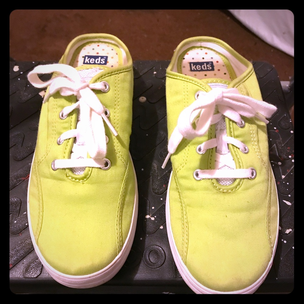 Women’s Keds gym shoes size 7.5 M yellow sneakers
